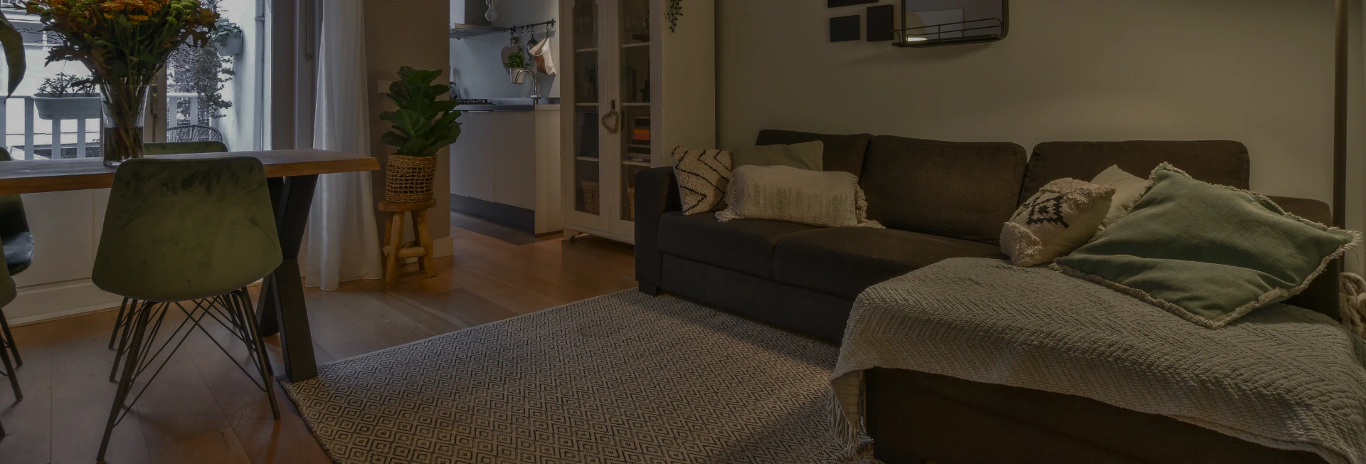 Home Cleaning Service breadcrumb